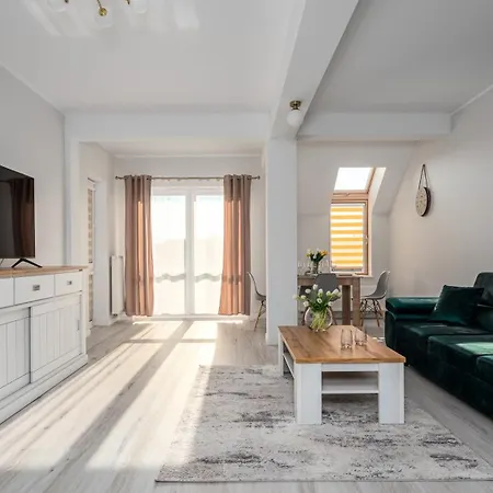 Apartamenty Sun & Snow Roza Wiatrow Gizycko Exterior photo