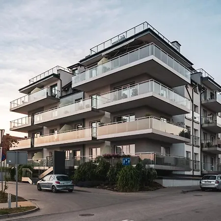 Apartamenty Sun & Snow Roza Wiatrow Gizycko Exterior photo